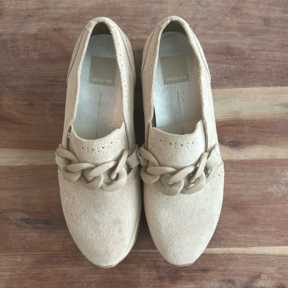 Jhenee Sneakers by Dolce Vita in Dune Suede
